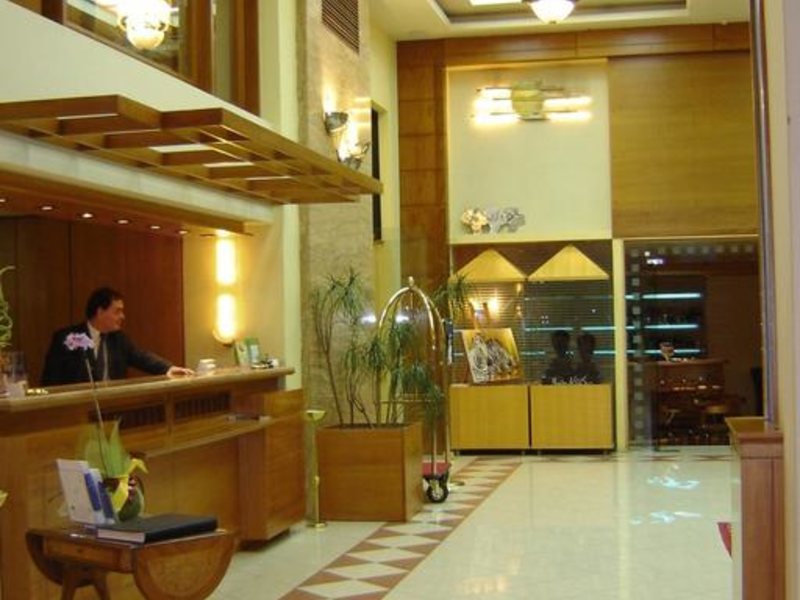 Nepheli Hotel 260798