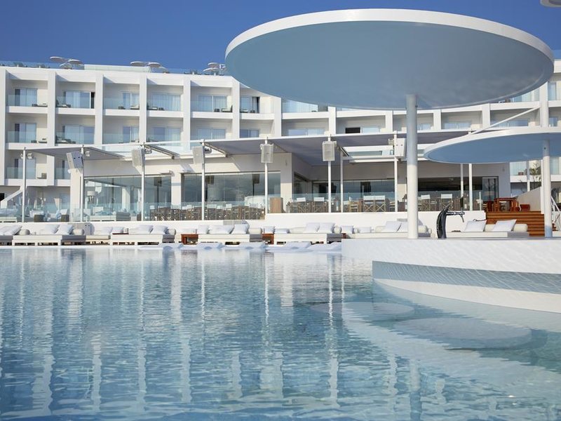 Nikki Beach Resort & Spa  284698