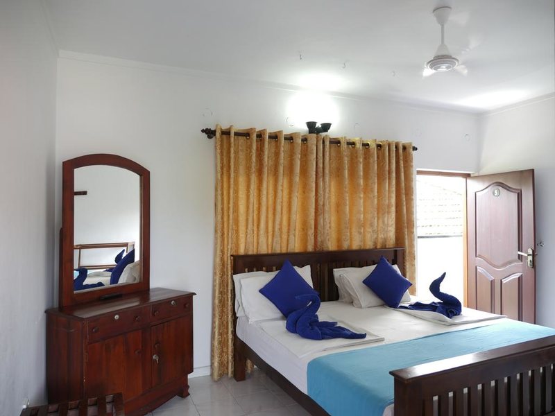 Ocean View Tourist Guest House 112714