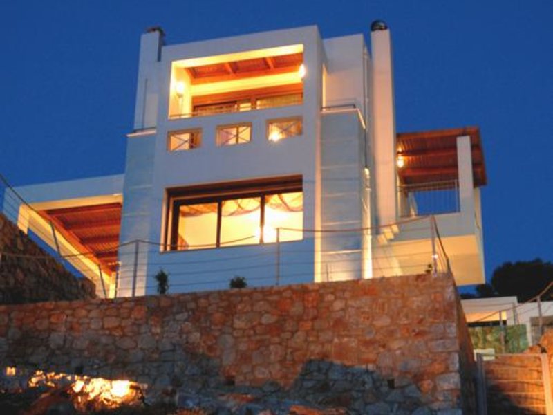 Okeanides Luxury Villas 247549