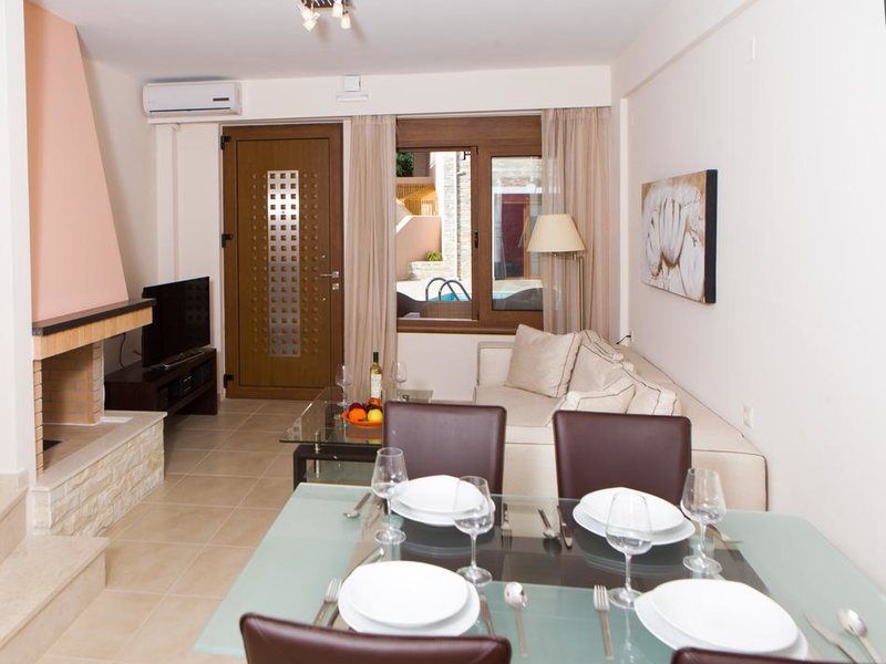 Pantheon Villas & Suites 247635