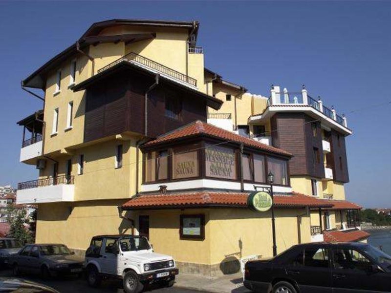 Parnas Hotel 317642