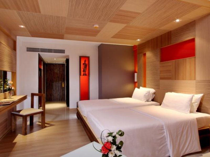 Patong Beach Hotel 155768