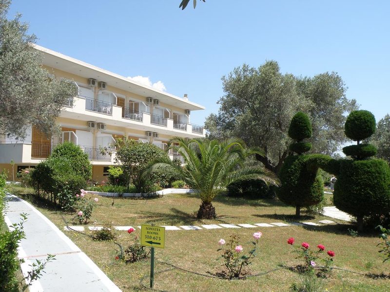 Petit Village Hotel 261353