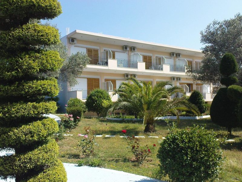 Petit Village Hotel 261359