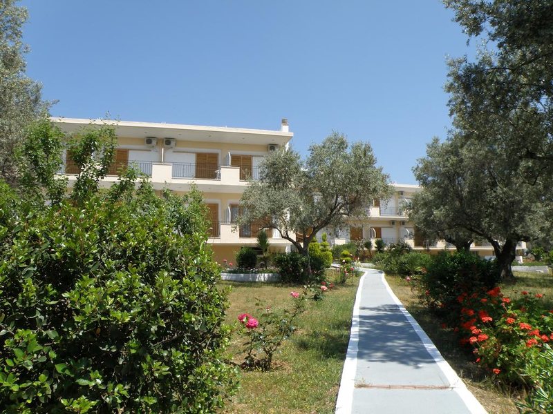 Petit Village Hotel 261365