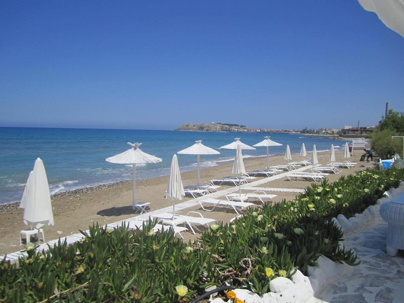 Petradi Beach Lounge Hotel 287024