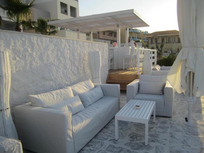 Petradi Beach Lounge Hotel 287027