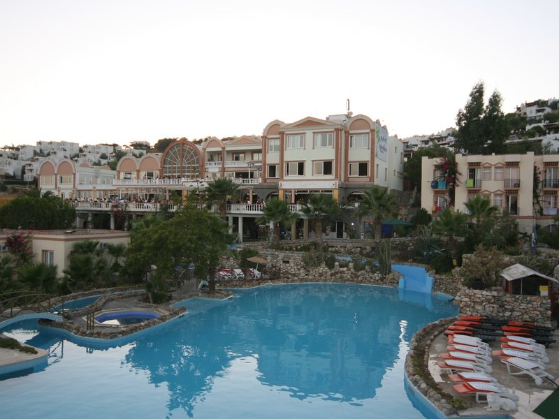 Phoenix sun bodrum 4. Бодрум отель Феникс. Отель Phoenix Sun Hotel Бодрум. Феникс Бодрум Гюмбет. Phoenix Sun Hotel 4 Турция.