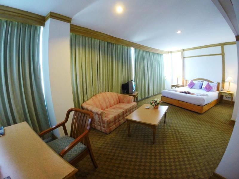 Phuket Town Inn 209781