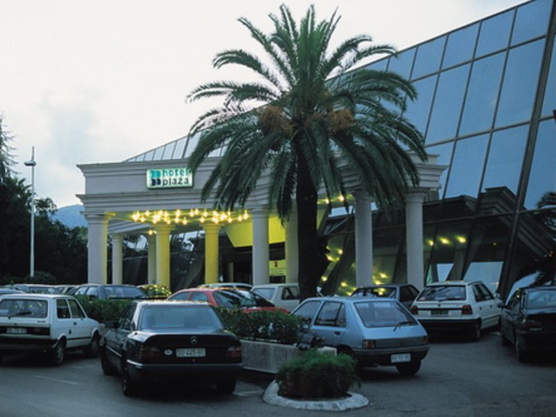 Plaza Gerceg Novi  80410