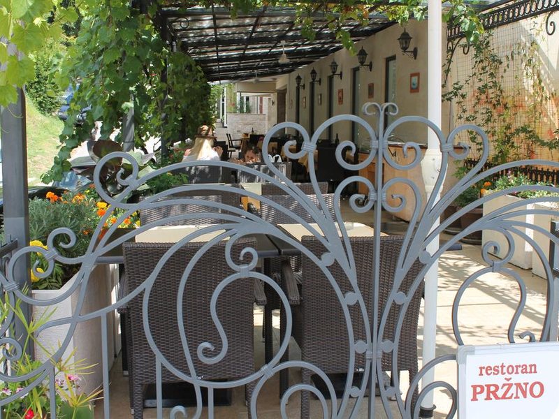 Przno Bay Guest House 232758