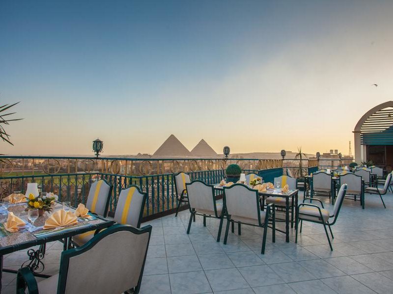 Pyramids Plaza Hotel 274007