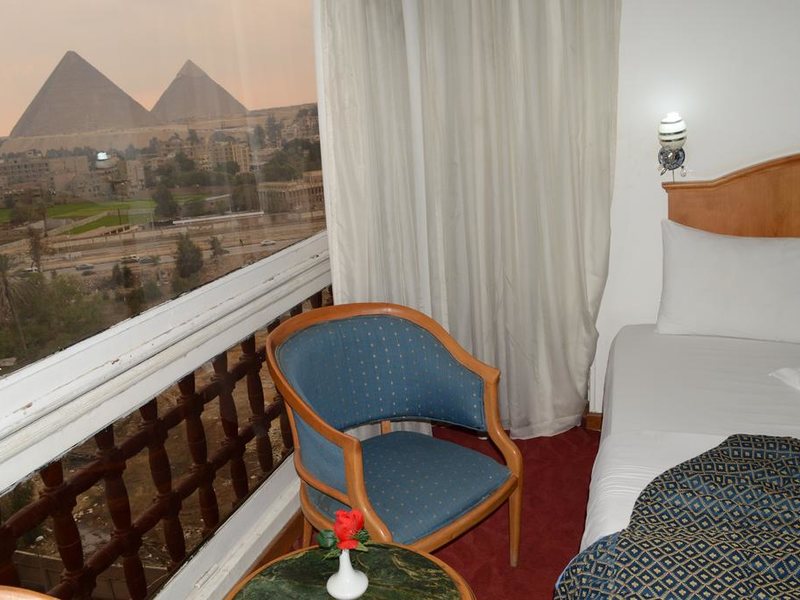 Pyramids Plaza Hotel 274012