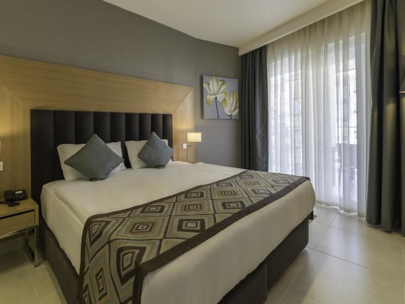 Ramada Hotel & Suite Kusadasi 277205