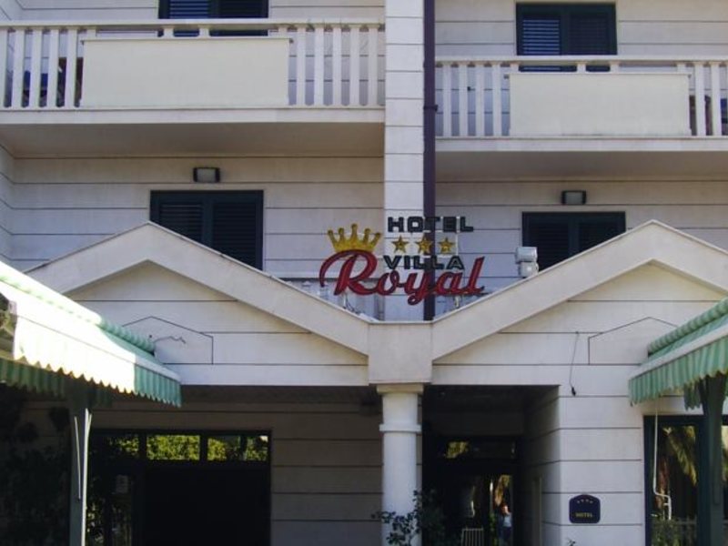 Royal Villa  81783