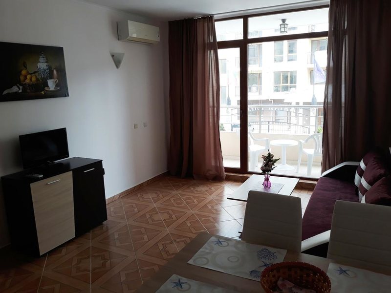 Saint Elena Apartcomplex 317797