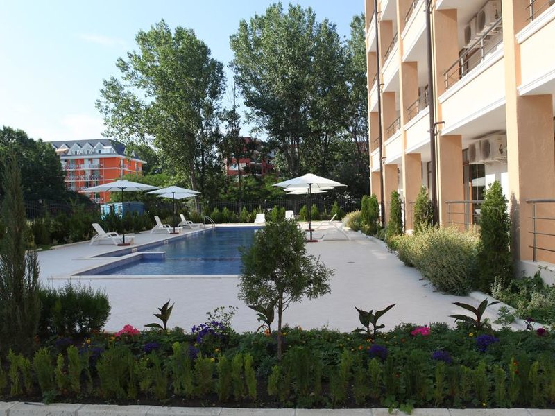 Saint Elena Apartcomplex 317805