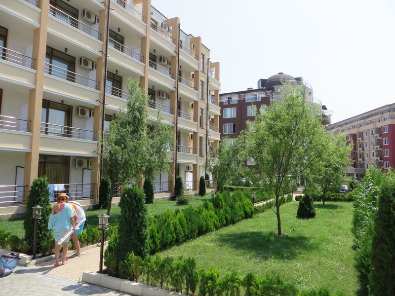 Saint Elena Apartcomplex 317811