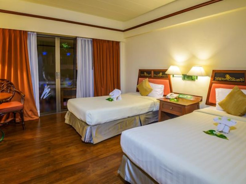 Seaview Patong Hotel 156689