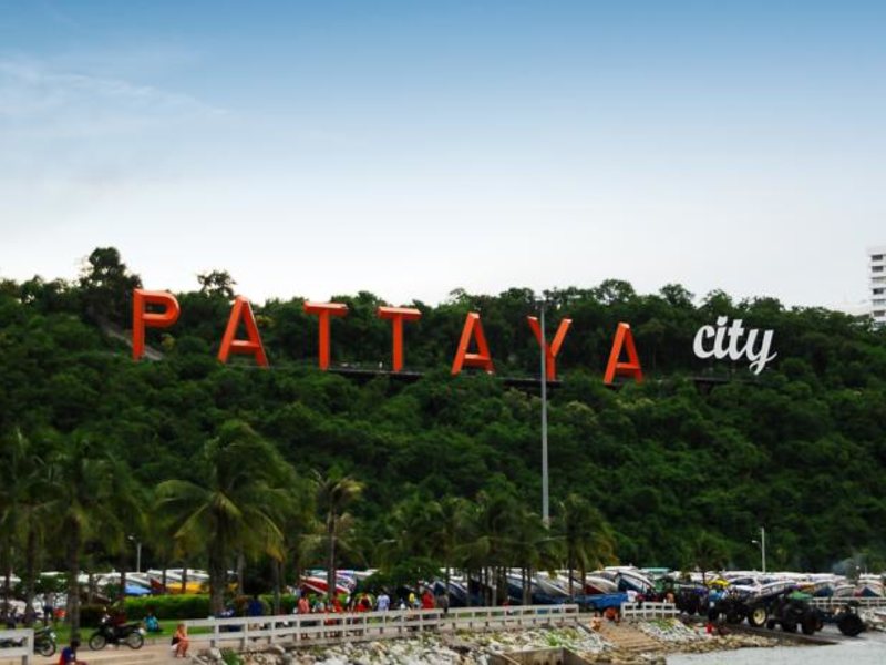 Signature Pattaya Hotel (ex 140863