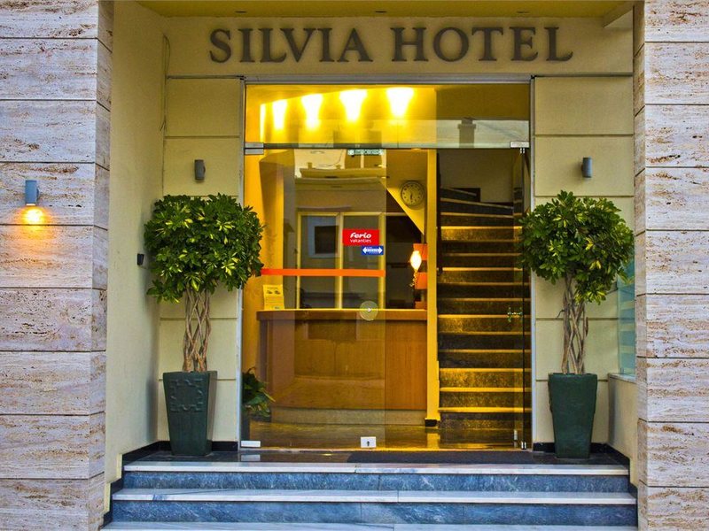 Silvia Hotel 248039