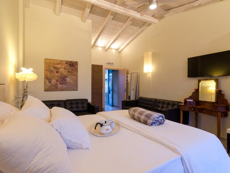 Smaragdi Boutique Hotel 248101