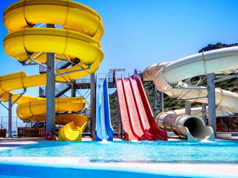 Smartline The Village Resort & Waterpark 83262