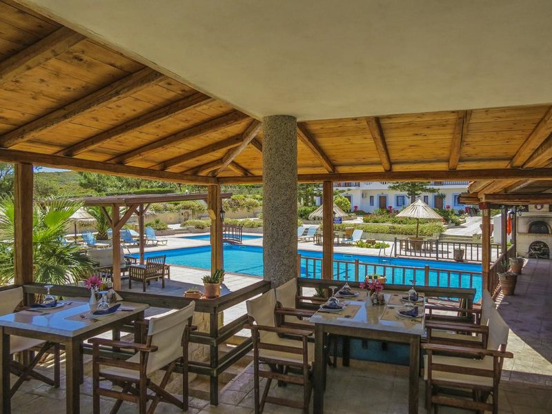 Spiros-Soula Family Hotel & Apartments 248143