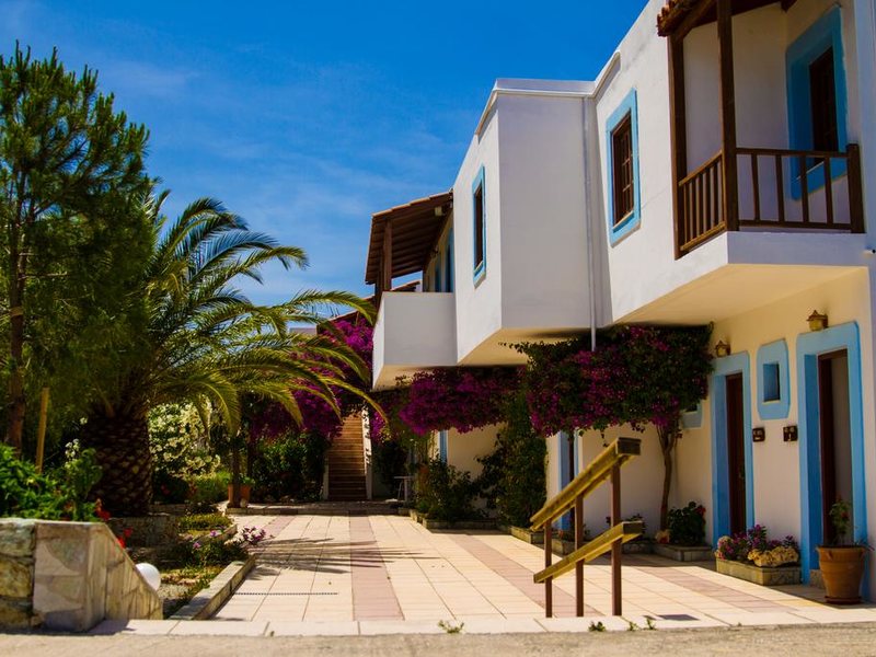 Spiros-Soula Family Hotel & Apartments 248153