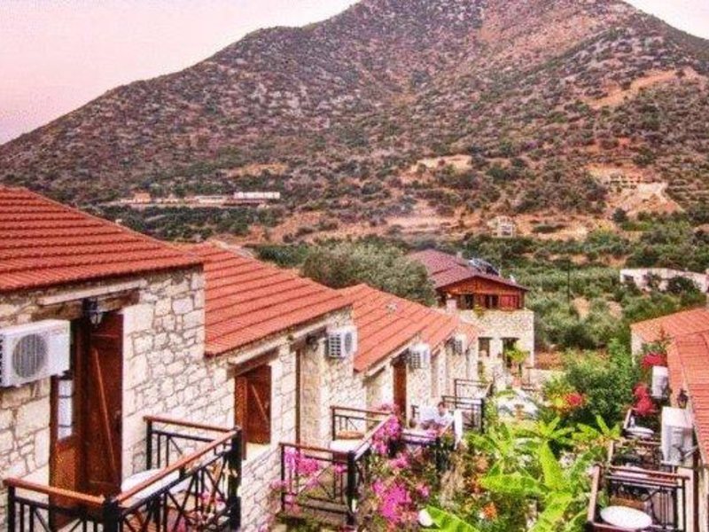 Stone Village Hotel 289063