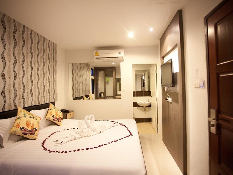 Studio Patong By Icheck Inn 211123