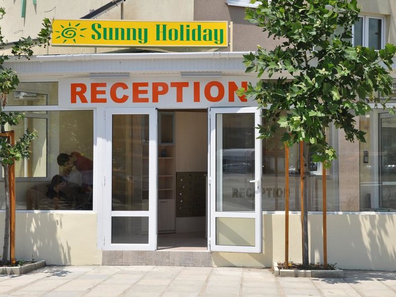 Sunny Holiday Apartments 315826