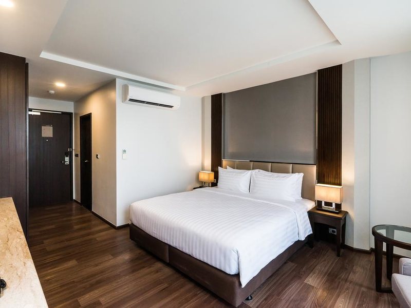 SureStay Plus Sukhumvit 2 by Best Western 239576