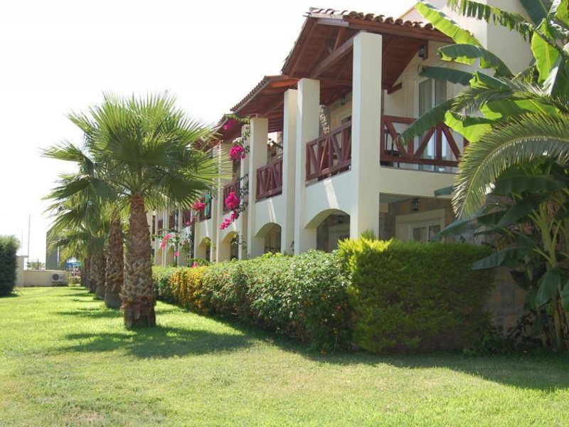 Tiana Beach Resort (ех 161898