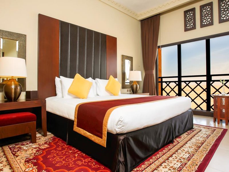 Tilal Liwa Hotel - Madinat Zayed 297025