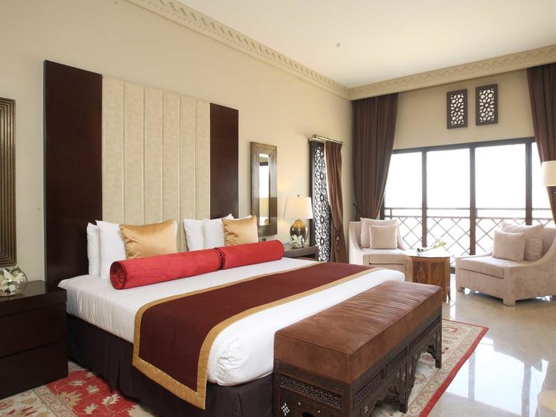 Tilal Liwa Hotel - Madinat Zayed 297029