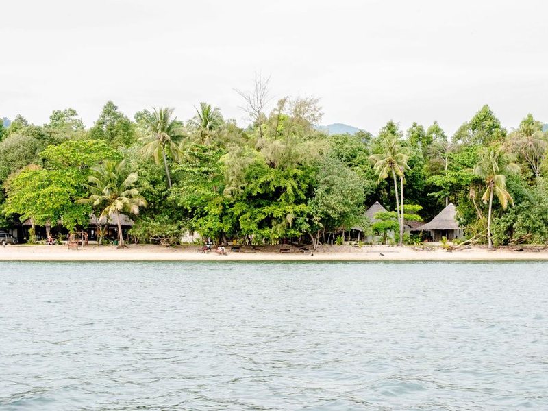 Tropical Beach Koh Chang 223176