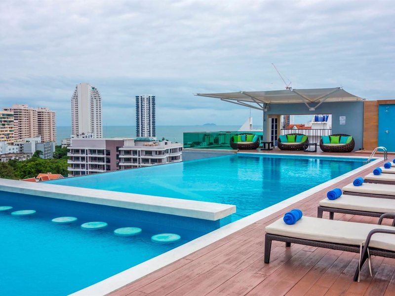 Unique Regency Pattaya 213109