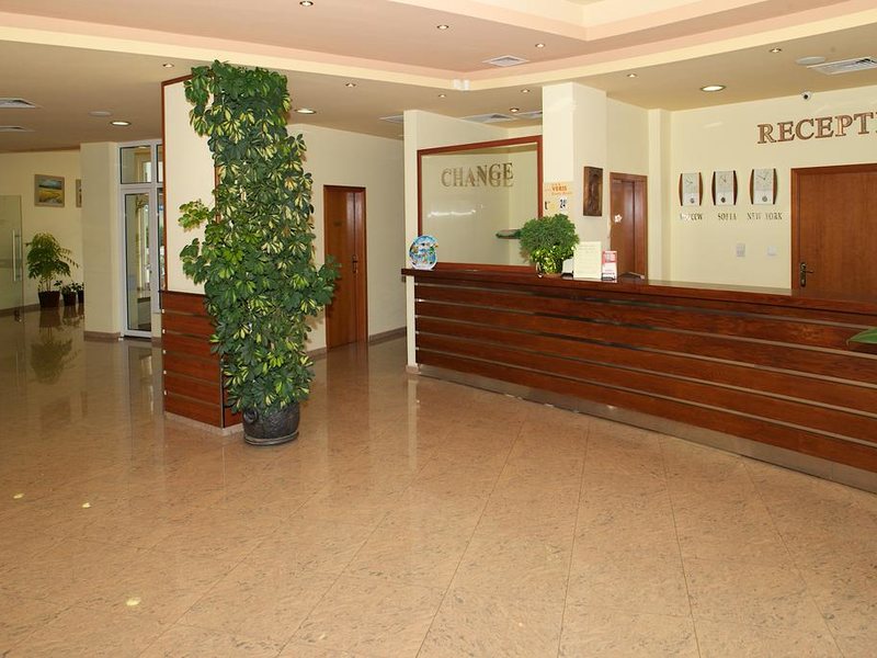 Veris Hotel  169280