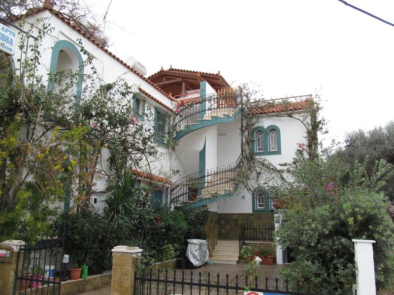 Villa Contessa Apartments 289286