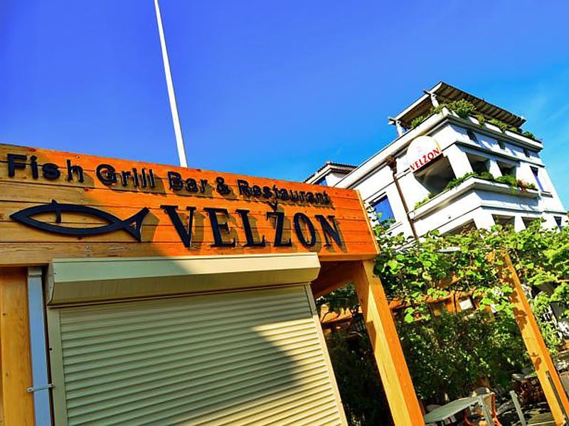 Villa Velzon 85700