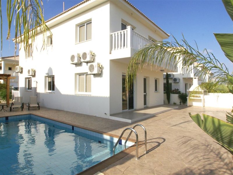 Villas2Let Agia Thekla 292905