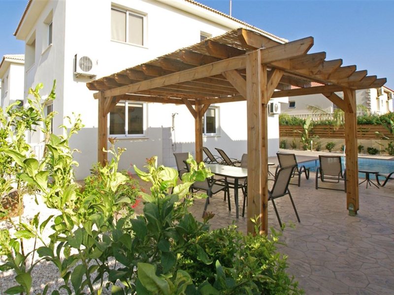 Villas2Let Agia Thekla 292906