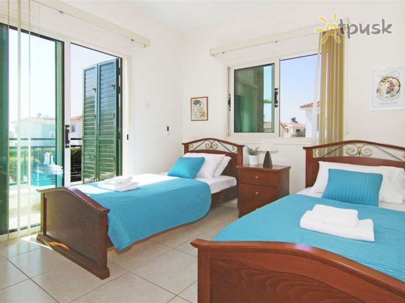 Villas2Let Agia Thekla 292911