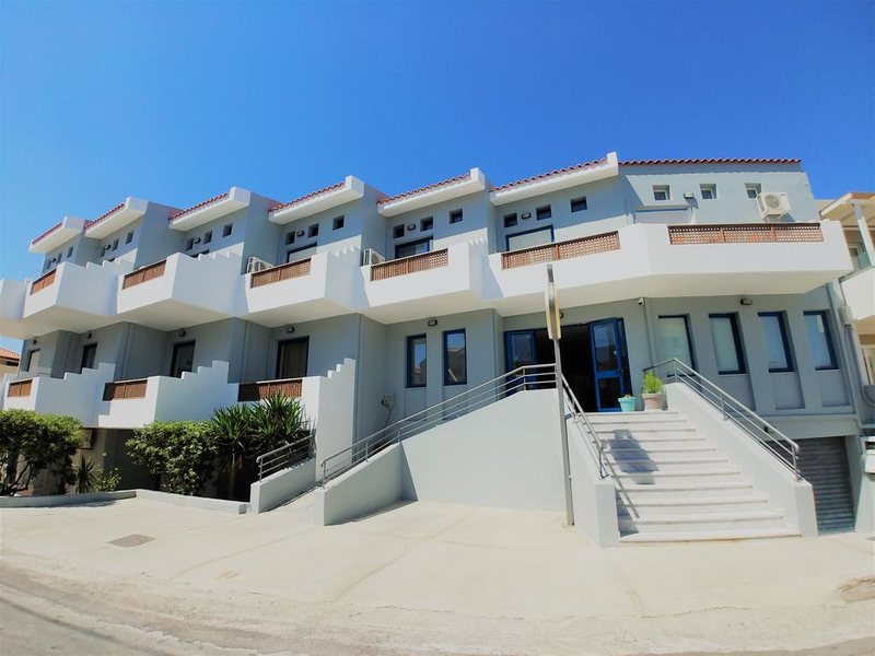 Yacinthos Hotel Apartments 287306