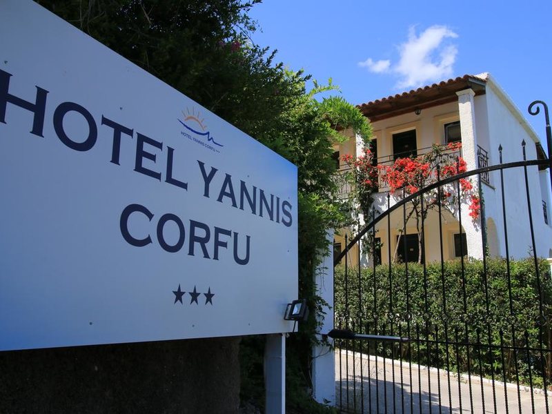 Yannis Hotel 252459