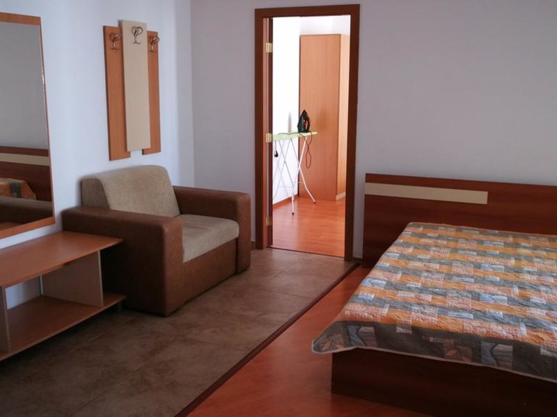 Yassen Apartaments  315032